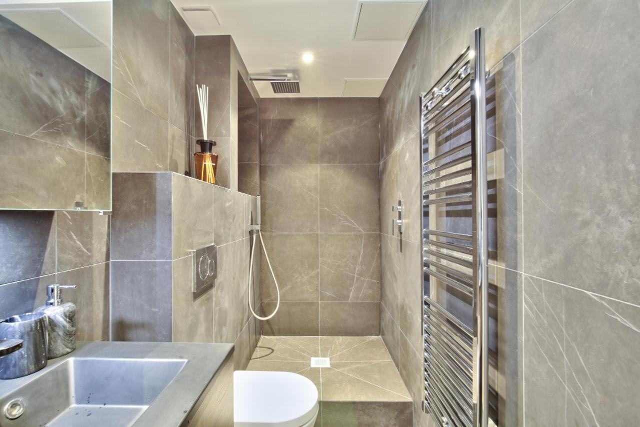 Apartamento 70 - Authentic Parisian Flat Exterior foto